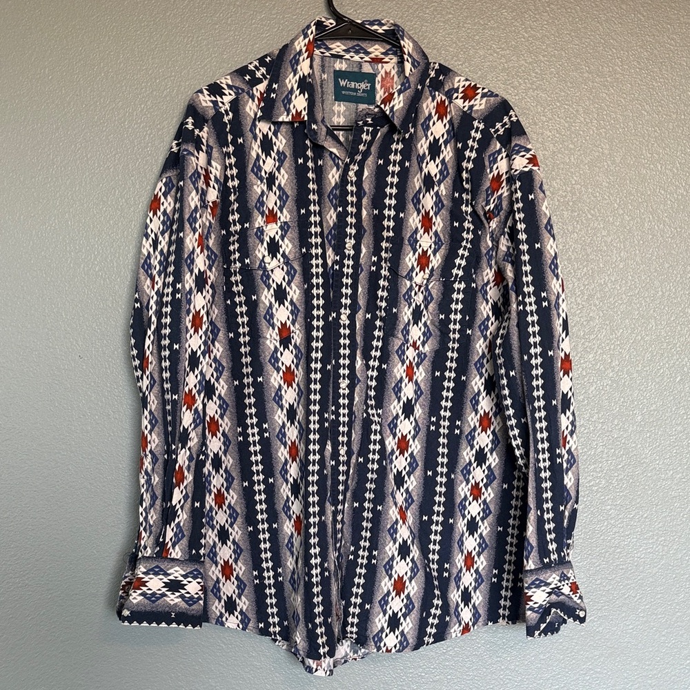 Wrangler Navy, Red, White & Blue Geometric Pearl Snap Button Up Shirt Men’s XL